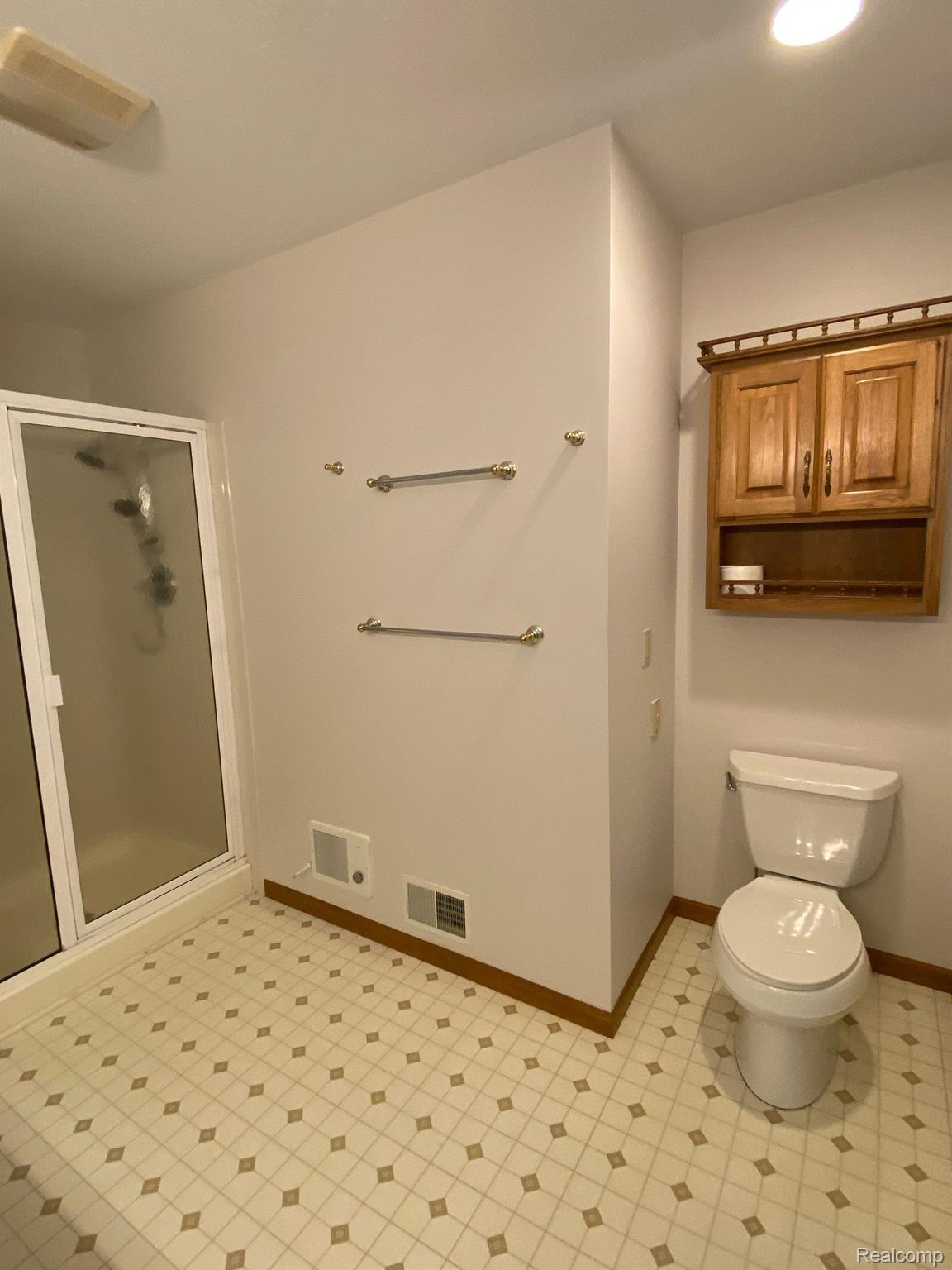 6085 Cook Road Swartz Creek, MI 48473 - Photo 21 of 49 Gallery Image 21
