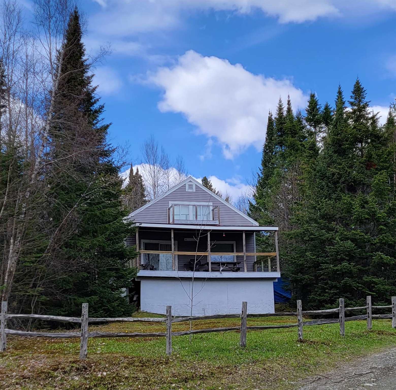 4 Hill Road Stewartstown, NH 03576 - Photo 1 of 28 Gallery Image 1
