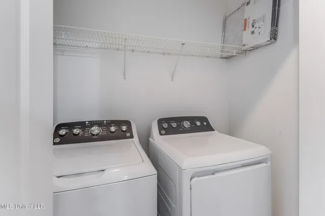 $2,575 | 16060 South April Drive, Gulfport, MS 39503