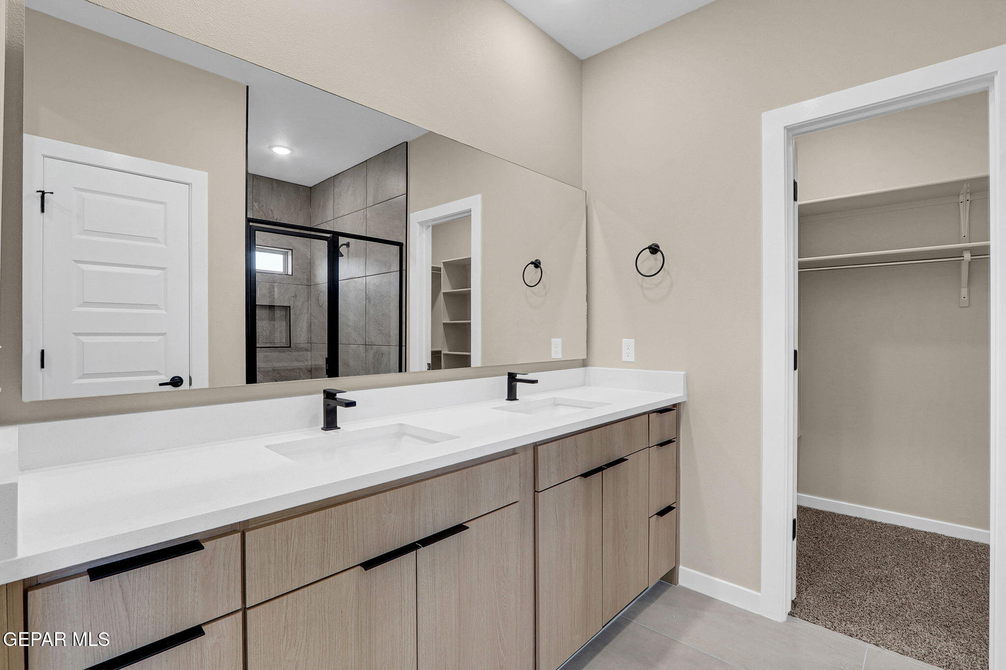 8412 Fish Place Vinton, TX 79821 - Photo 11 of 20 large-01929a55-040d-705b-b19a-8a0b2f05a5