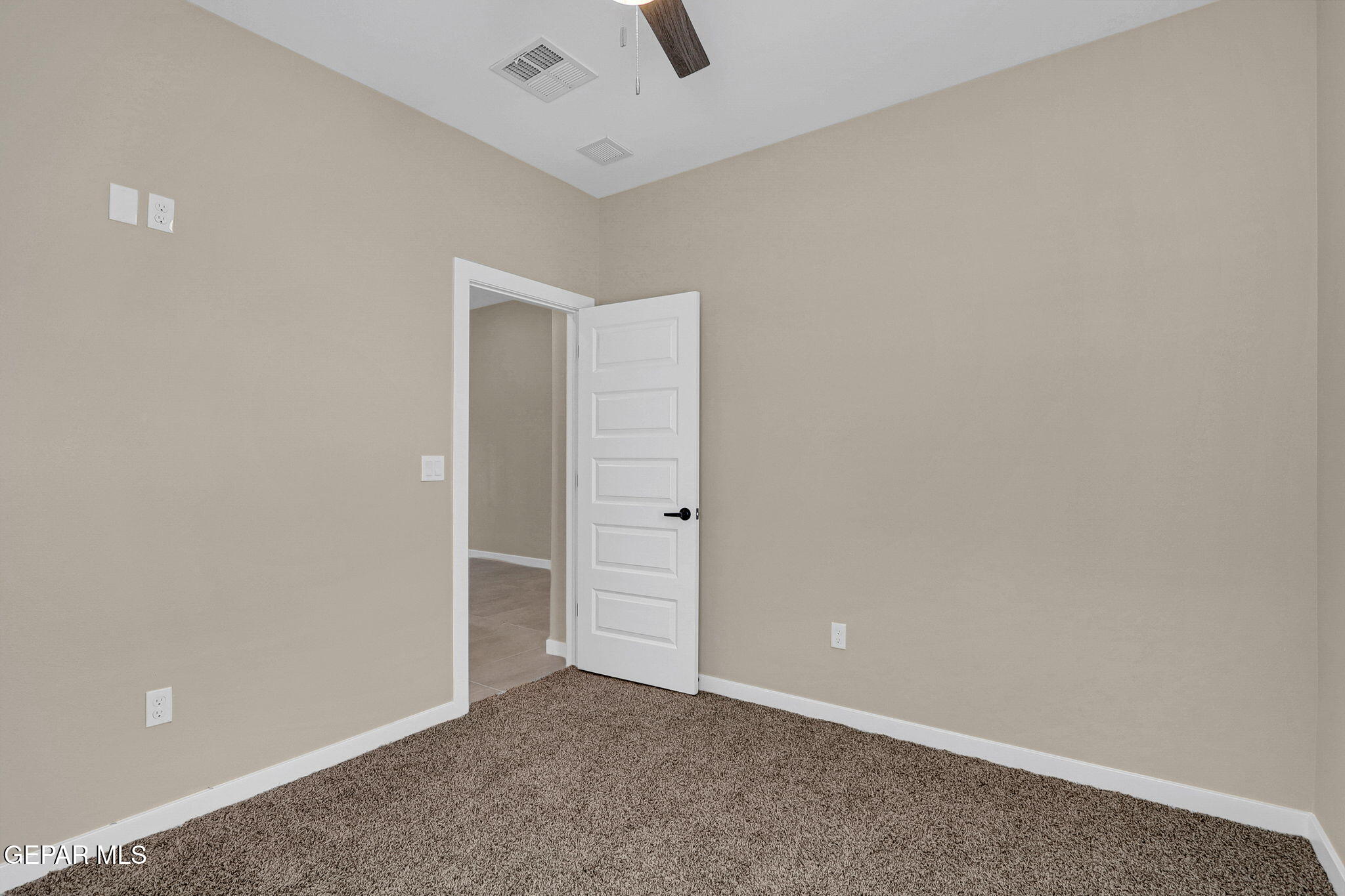 8412 Fish Place Vinton, TX 79821 - Photo 3 of 20 large-01929a55-02f3-70db-baee-92757d6c21