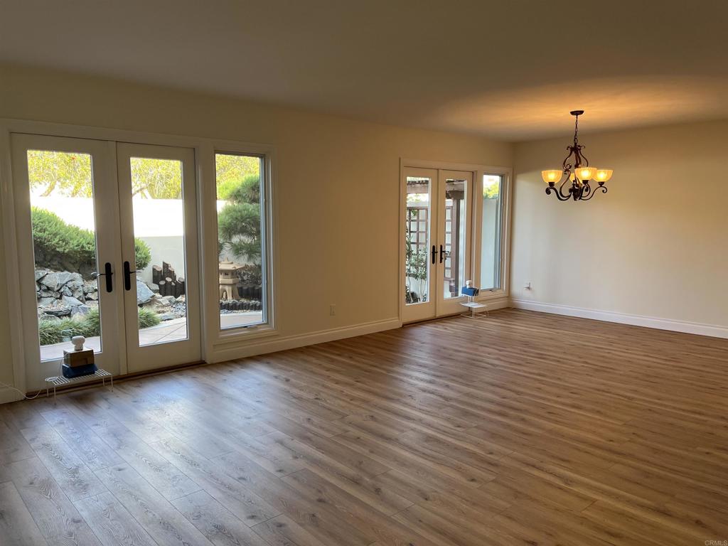 119 Cancha De Golf Rancho Santa Fe, CA 92091 - Photo 12 of 23 Gallery Image 12