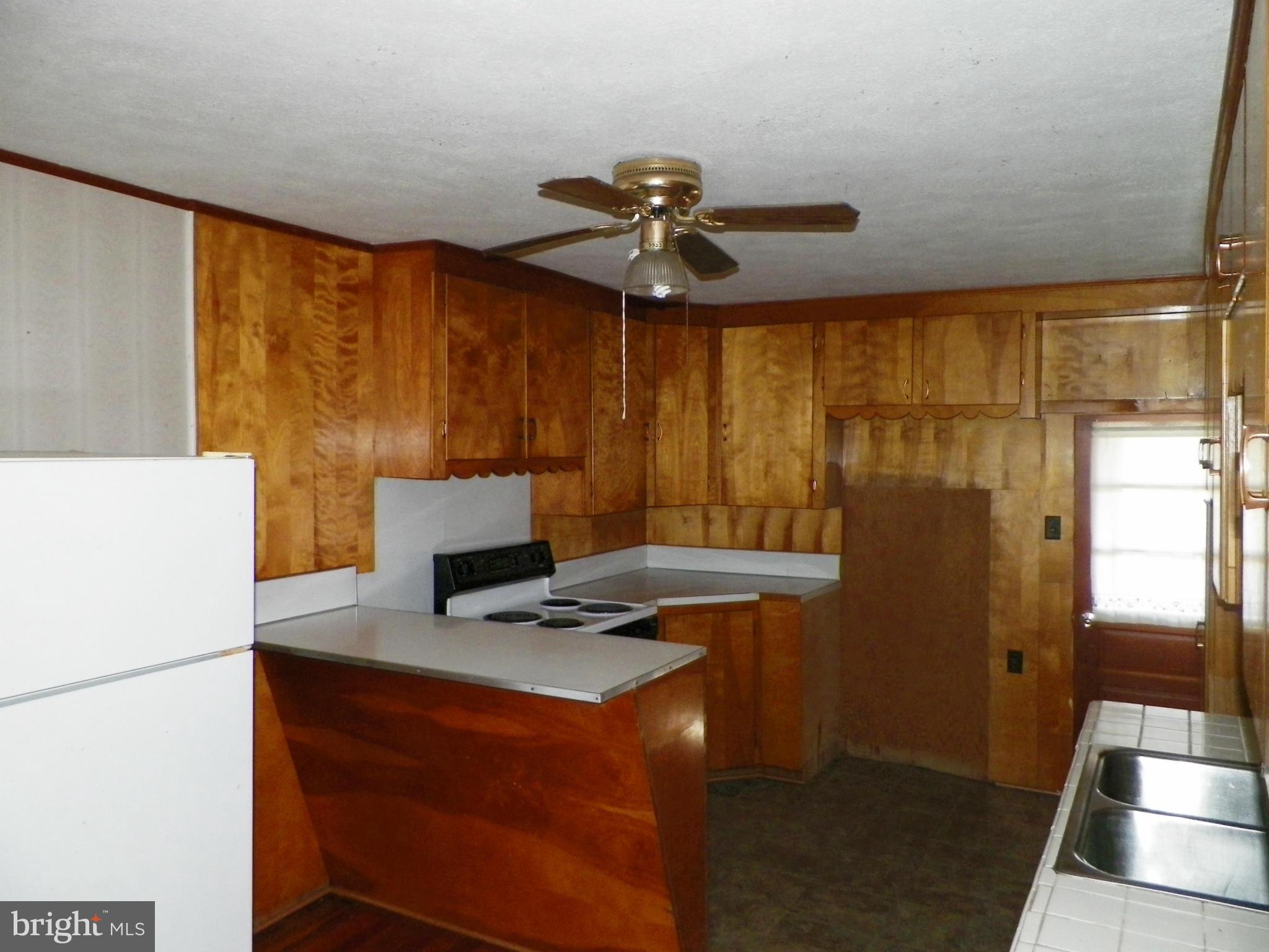 1950 Gerrardstown Road Gerrardstown, WV 25420 - Photo 6 of 17 Kitchen