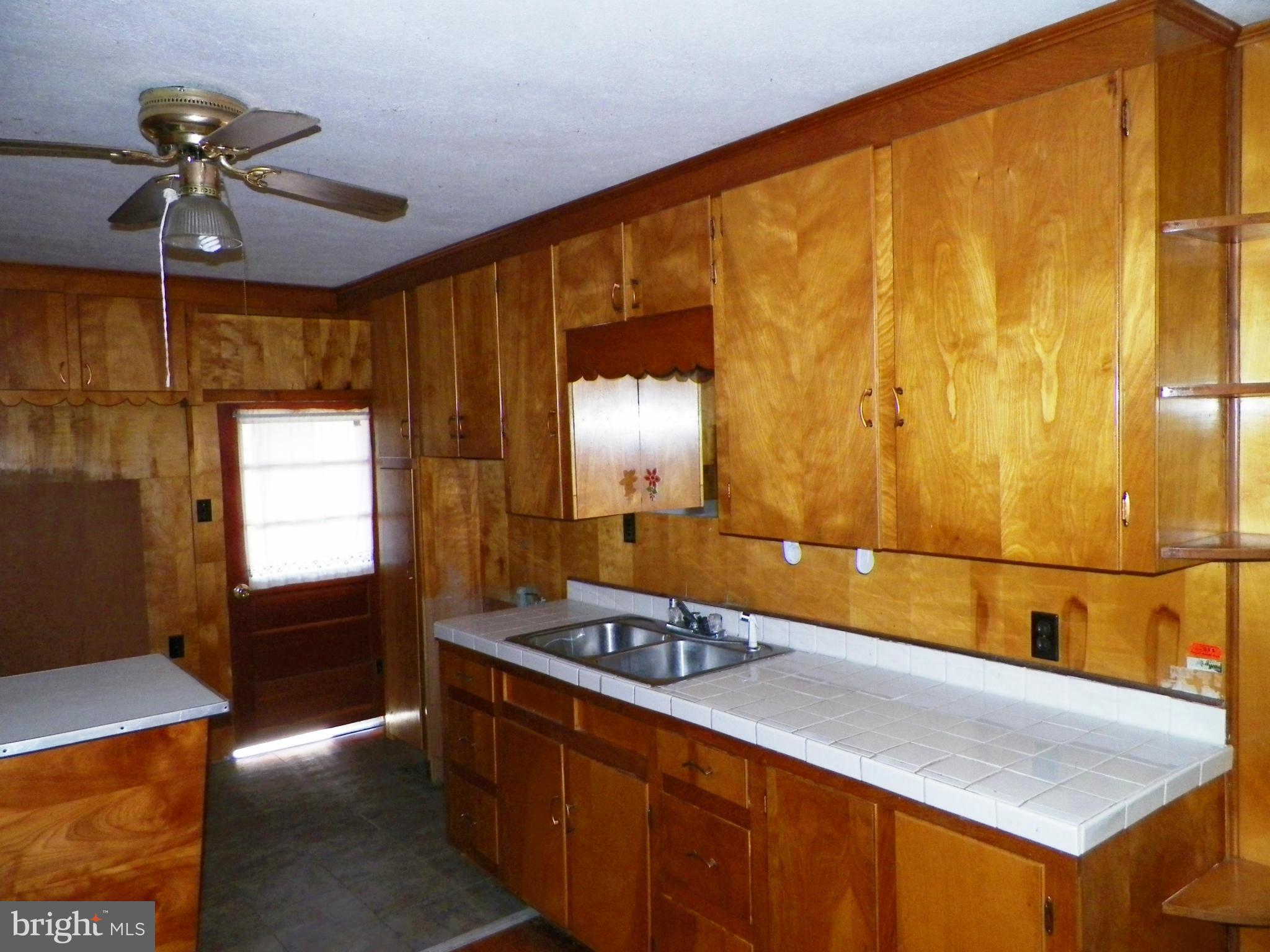 1950 Gerrardstown Road Gerrardstown, WV 25420 - Photo 7 of 17 Kitchen