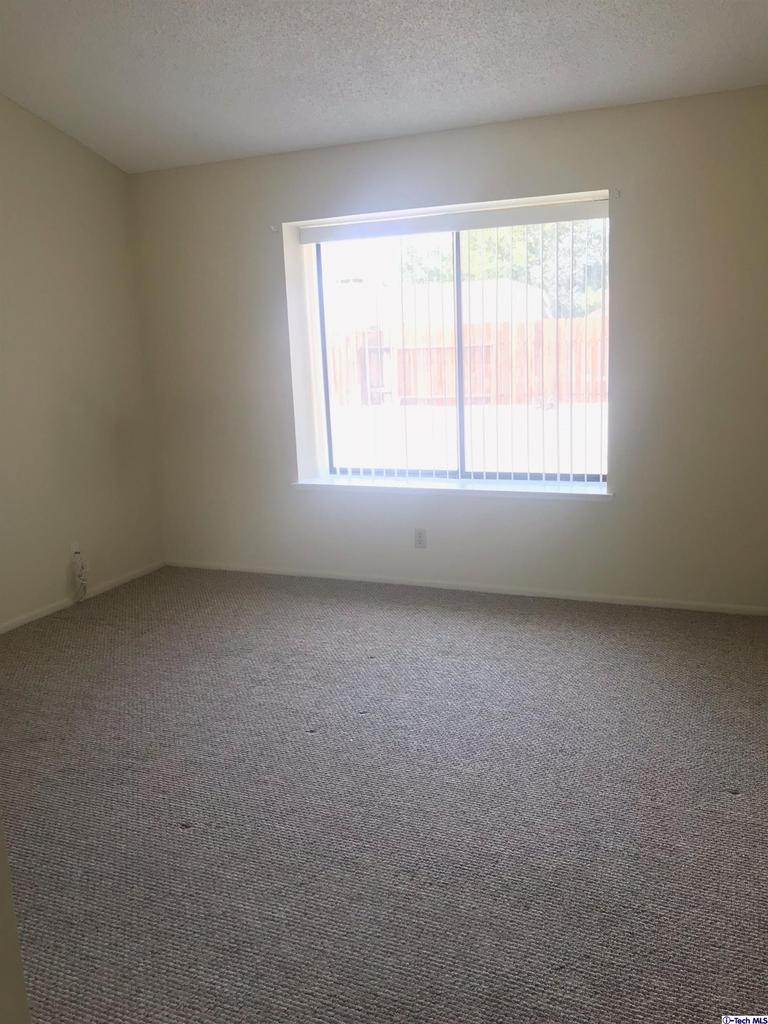 4117 Saddleback Road Palmdale, CA 93552 - Photo 5 of 22 Gallery Image 5