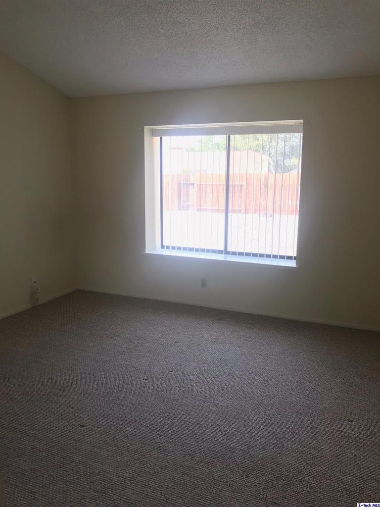 4117 Saddleback Road Palmdale, CA 93552 - Photo 8 of 22 Gallery Image 8