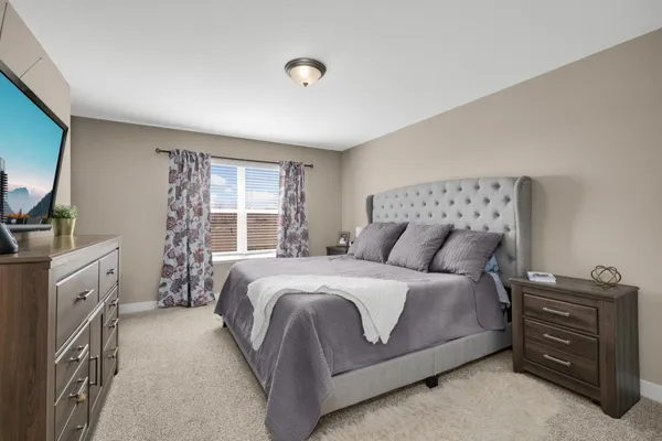 $520,000 | 18184 Hartlin Avenue, Lakeville, MN 55044