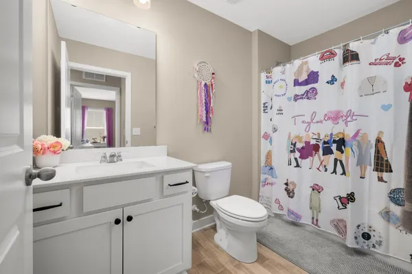 $520,000 | 18184 Hartlin Avenue, Lakeville, MN 55044