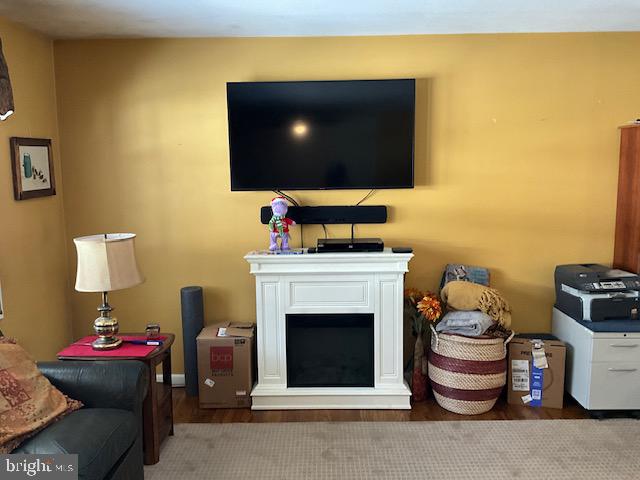 Fireplace in Living room