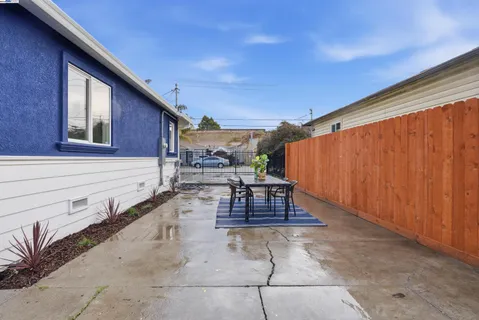 $599,000 | 9709 Coral Road, Oakland, CA 94603