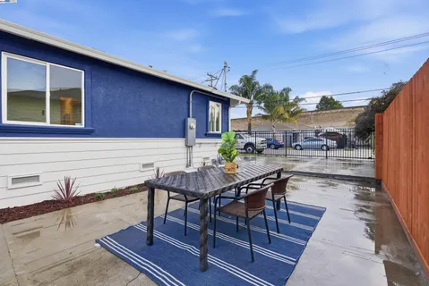 $599,000 | 9709 Coral Road, Oakland, CA 94603