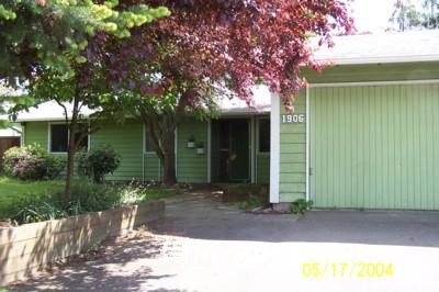 1906 Edmonds Drive Southeast Renton, WA 98055 - Photo 1 of 1 Gallery Image 1