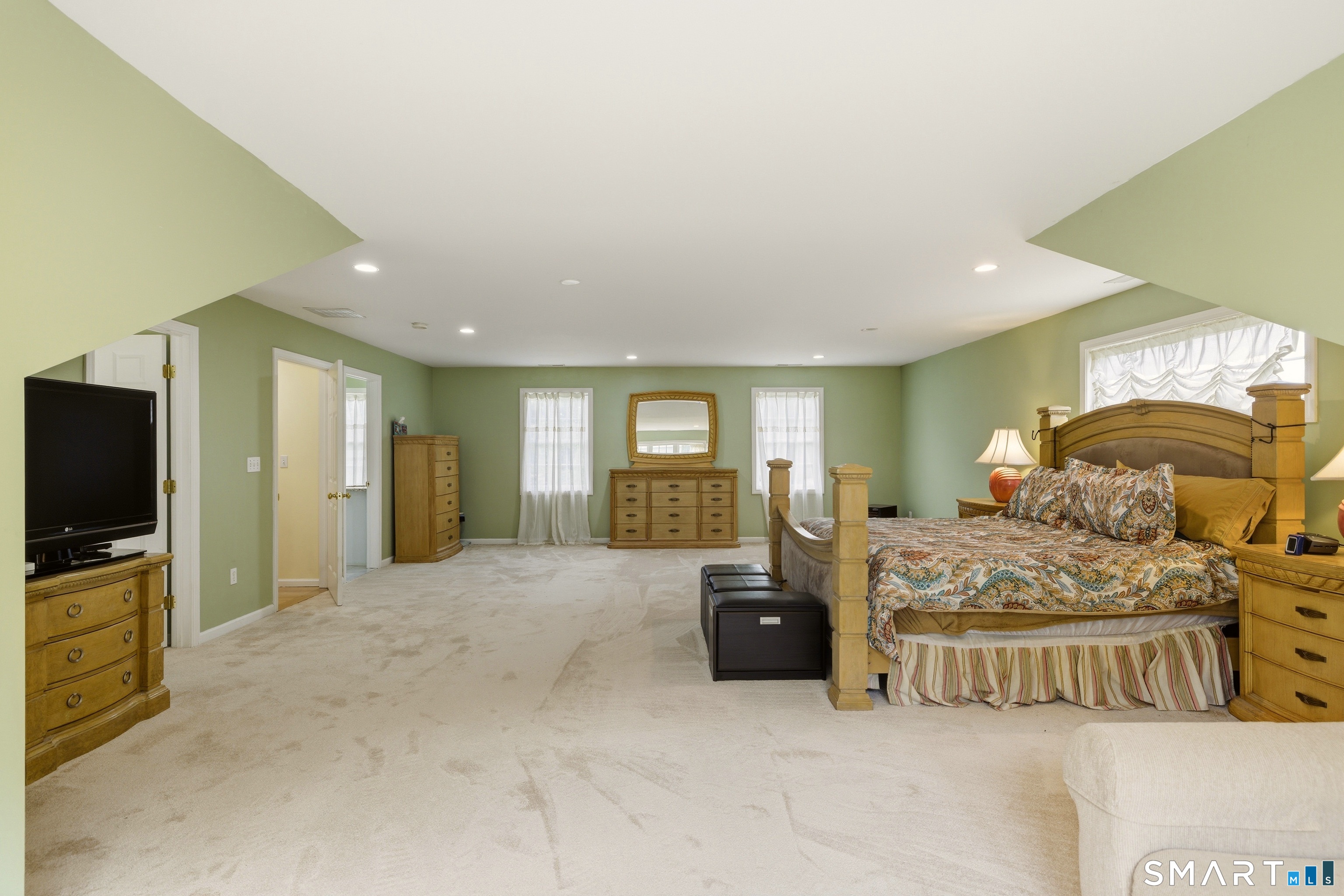 43 Kyle Court Meriden, CT 06450 - Photo 19 of 37