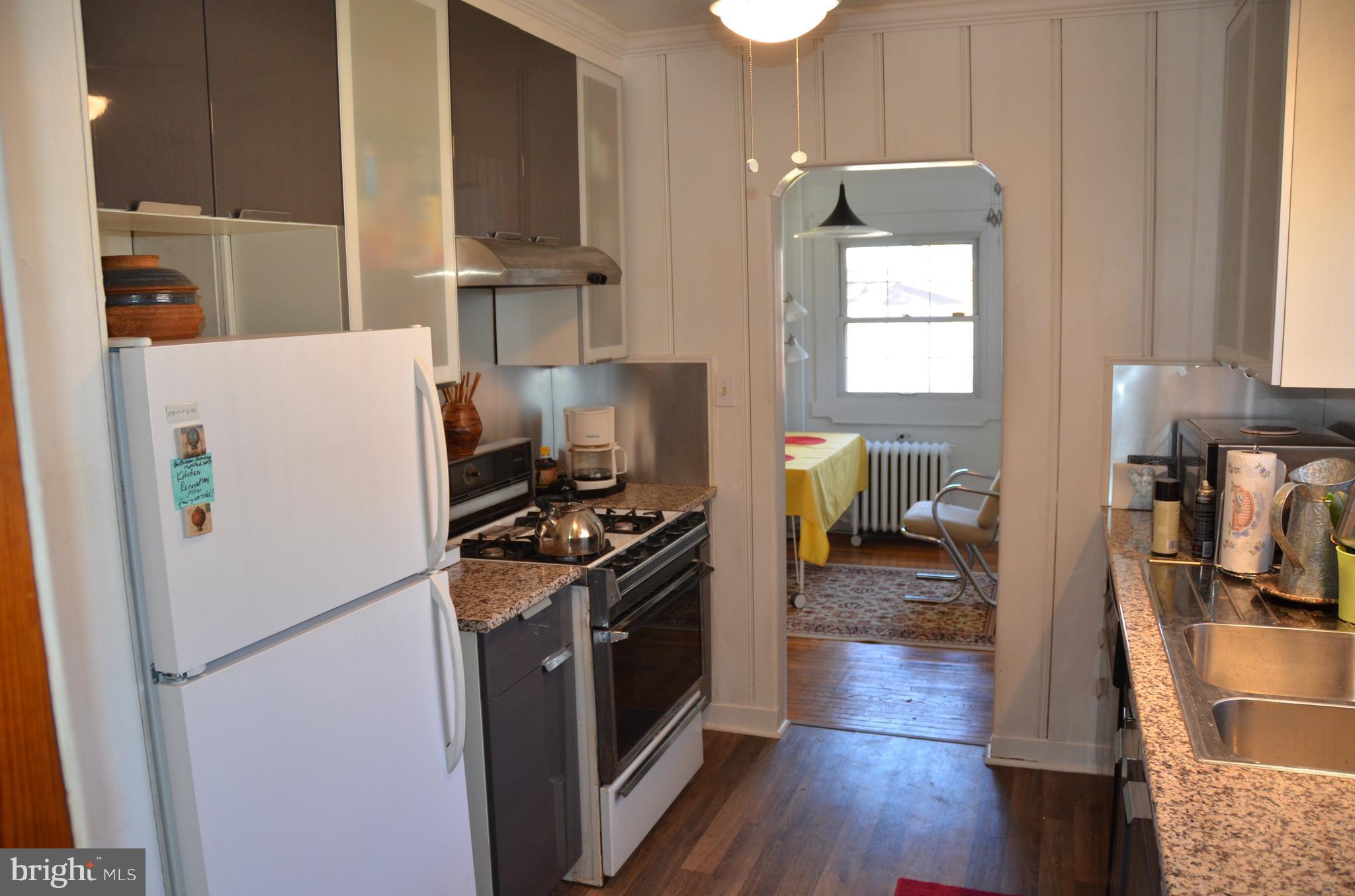 2810 Whitney Avenue Baltimore, MD 21215 - Photo 11 of 29 Kitchen
