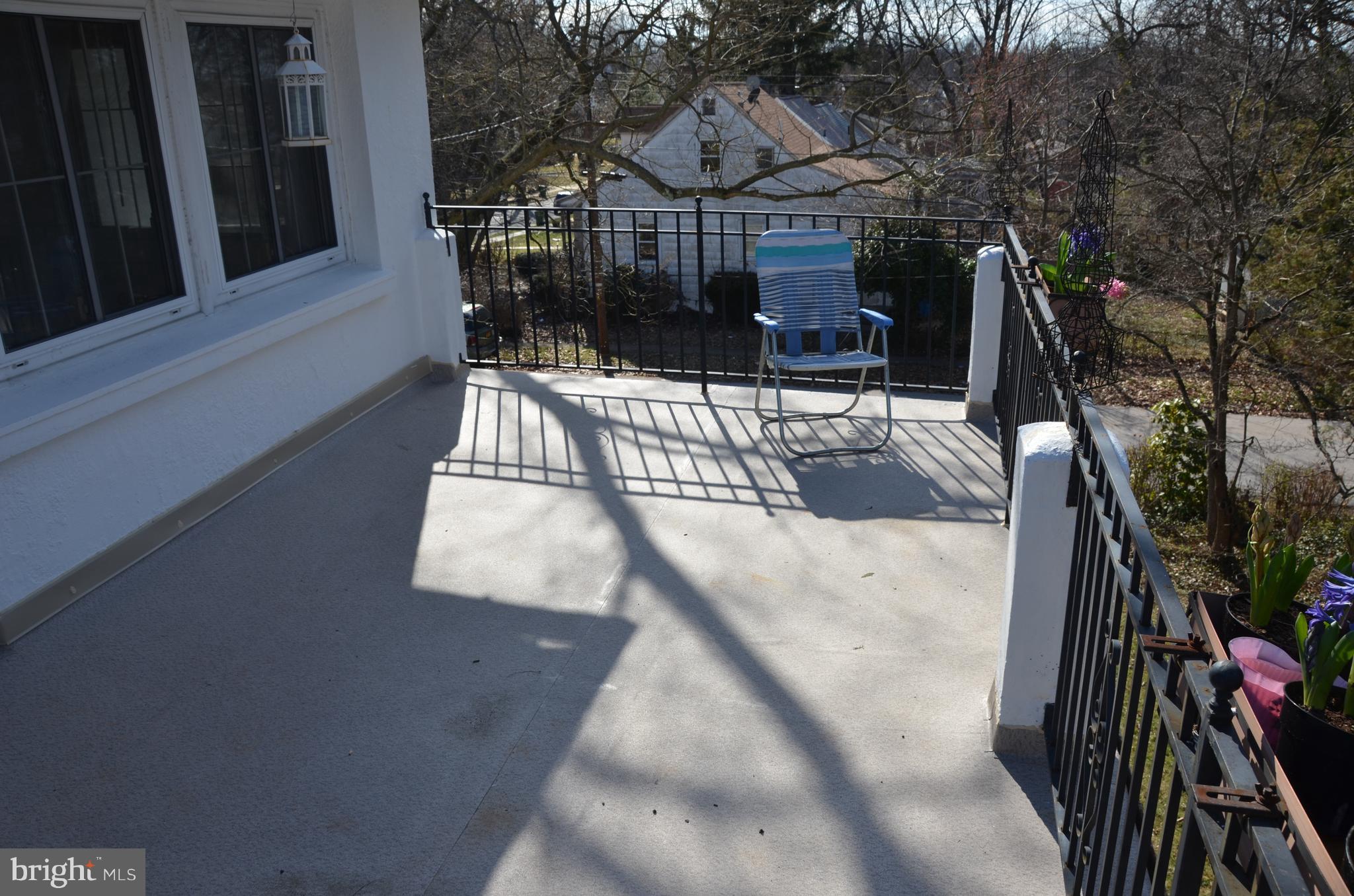2810 Whitney Avenue Baltimore, MD 21215 - Photo 19 of 29 Balcony