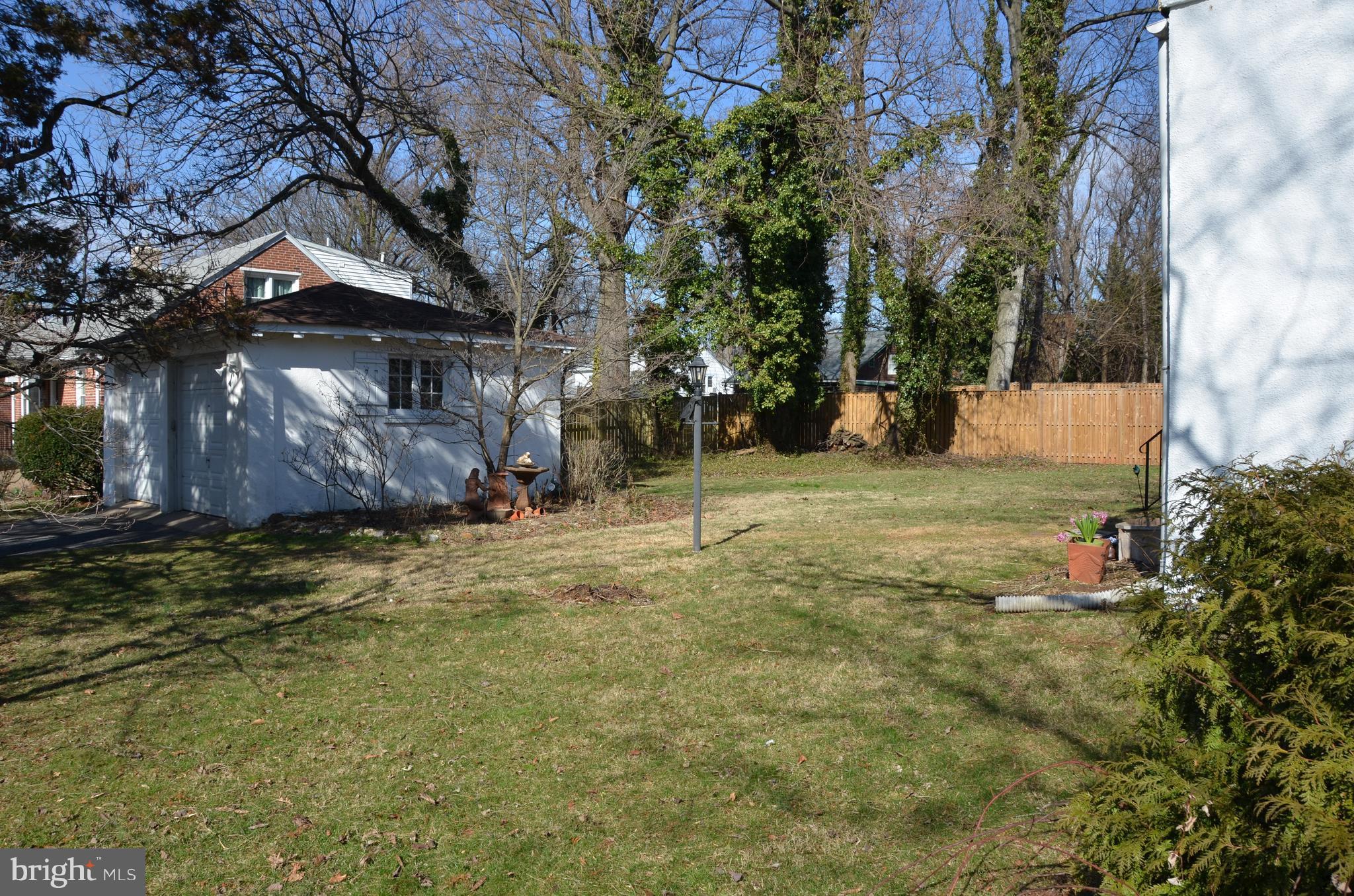 2810 Whitney Avenue Baltimore, MD 21215 - Photo 3 of 29 Exterior (Rear)