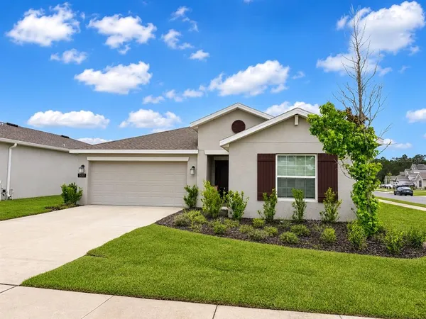 $2,500 | 1100 Sand Trap Court, Daytona Beach, FL 32124