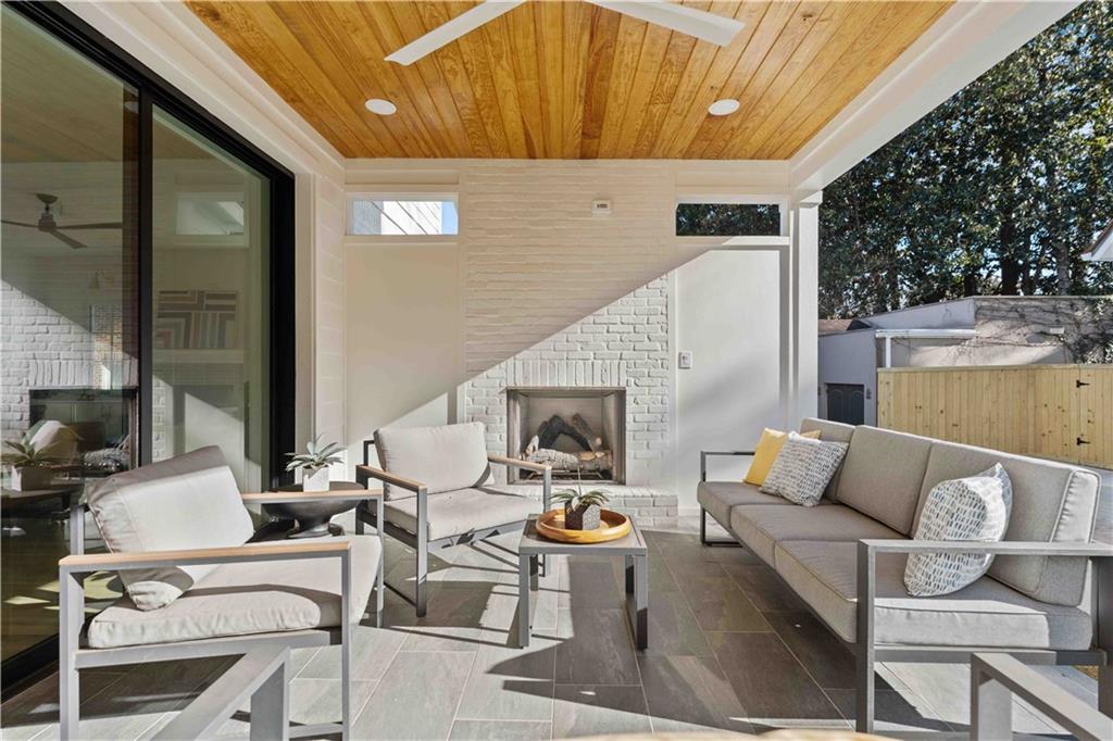 1165 Reeder Circle Northeast Atlanta, GA 30306 - Photo 37 of 76