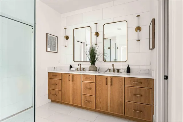 a bathroom with a toilet and a shower curtain