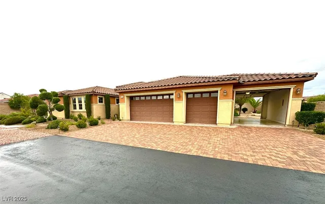 $1,085,000 | 8985 South Tomsik Street, Las Vegas, NV 89113