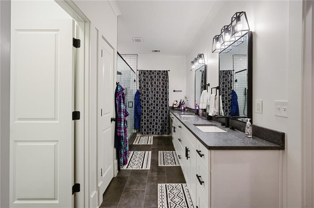 642 Johnson Road Oxford, GA 30054 - Photo 12 of 25