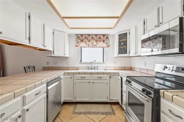 $389,000 | 2063 West Avalon Drive, Laughlin, NV 89029