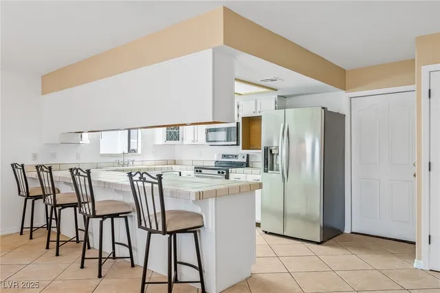 $389,000 | 2063 West Avalon Drive, Laughlin, NV 89029