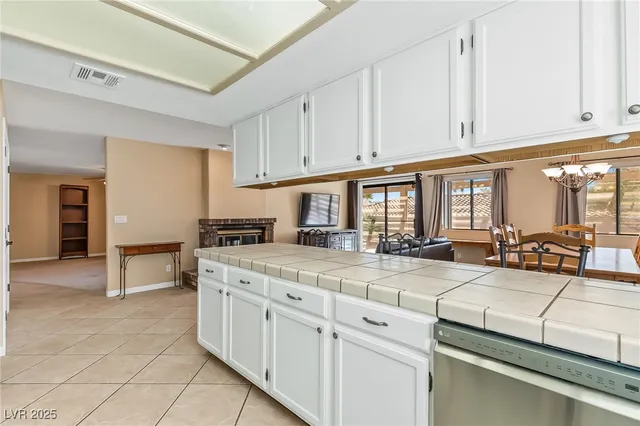 $389,000 | 2063 West Avalon Drive, Laughlin, NV 89029