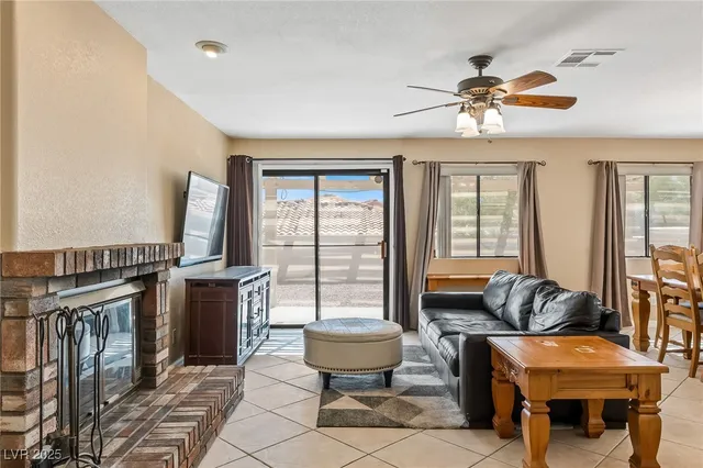 $389,000 | 2063 West Avalon Drive, Laughlin, NV 89029