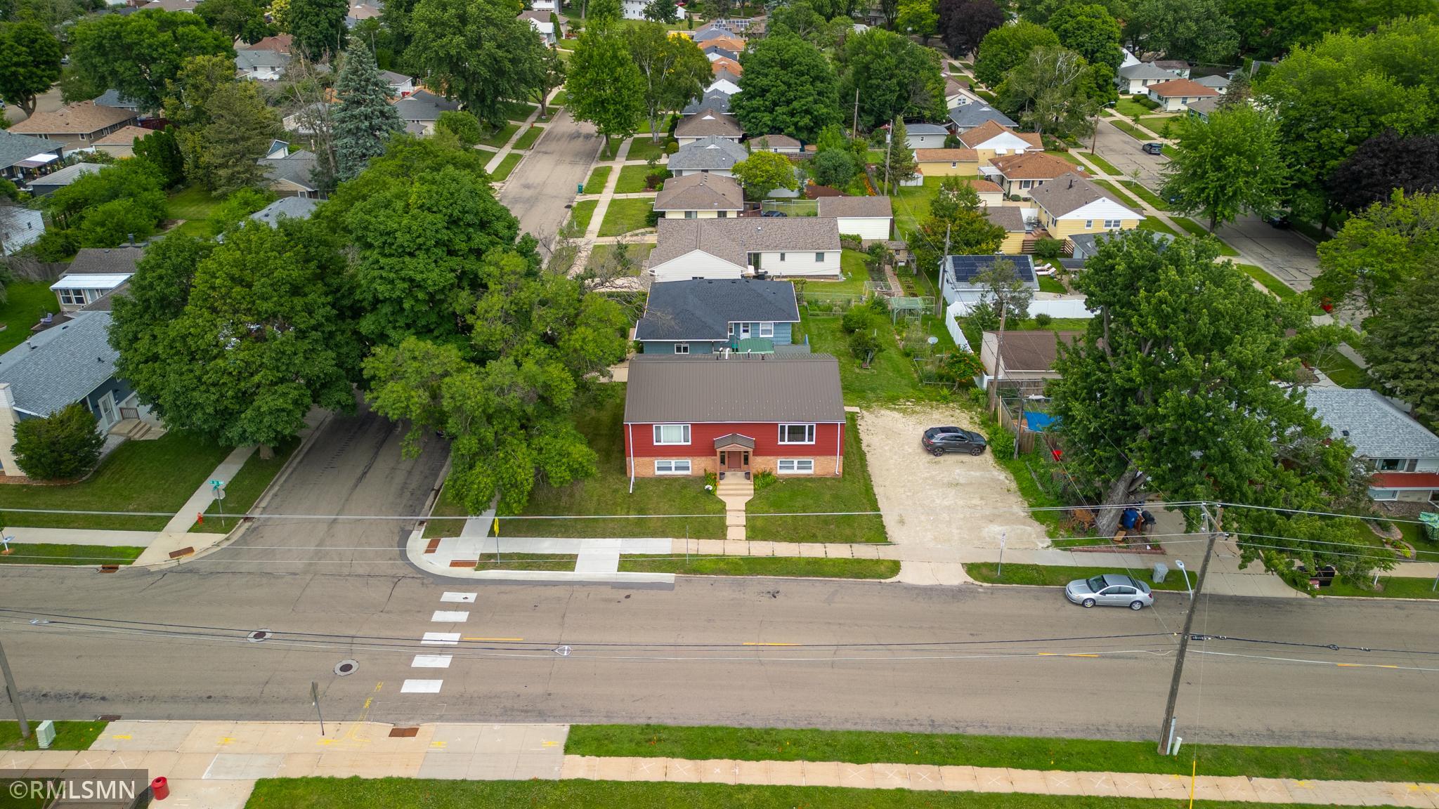 1509 14th Street Northwest Rochester, MN 55901 - Photo 3 of 38