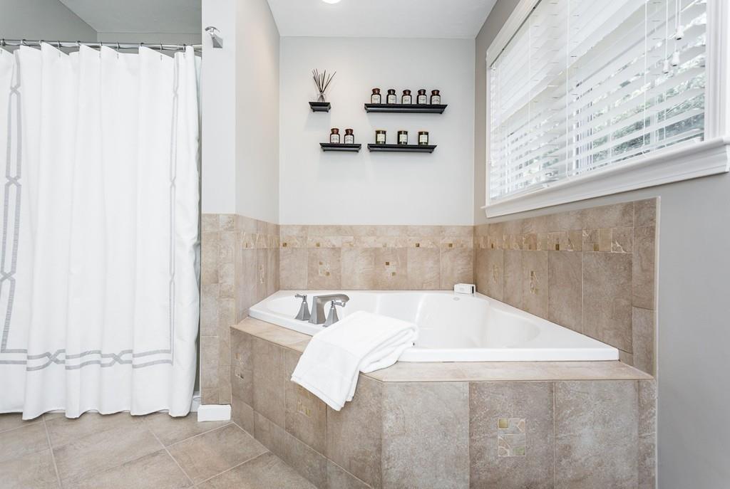 327 Finch Road Raynham, MA 02767 - Photo 17 of 23 Gallery Image 17
