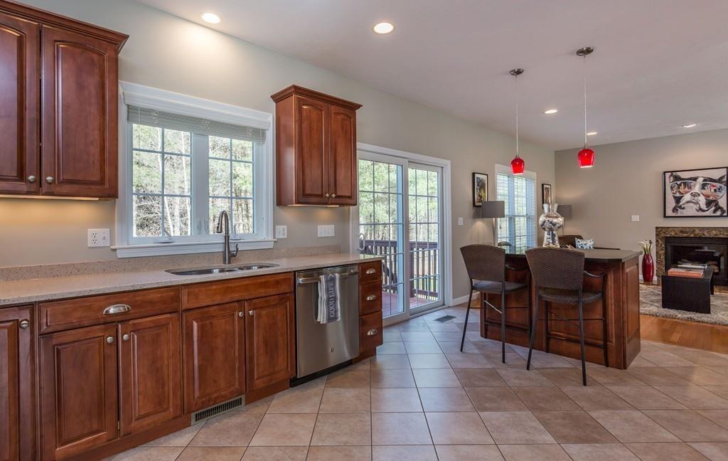 327 Finch Road Raynham, MA 02767 - Photo 4 of 23 Gallery Image 4