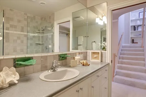 $979,000 | 973 Miramonte Drive, Unit 4, Santa Barbara, CA 93109
