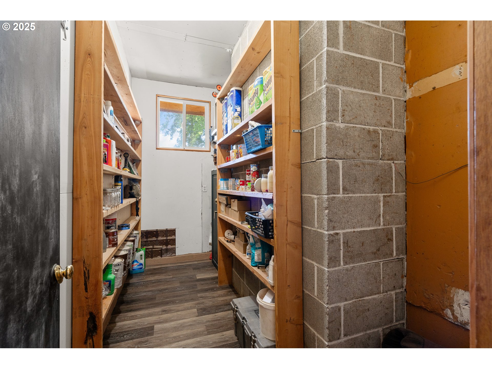 73594 Davis Lane Pendleton, OR 97801 - Photo 21 of 48 a view of walk in closet with clothes and shoes