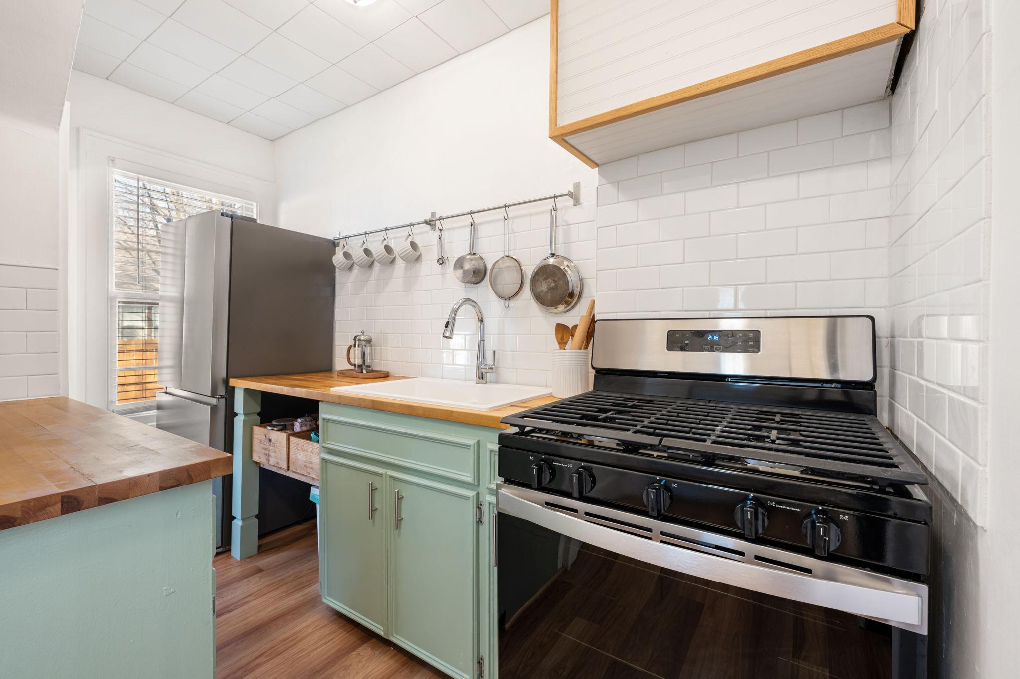 4018 5th Street Northeast Columbia Heights, MN 55421 - Photo 15 of 24