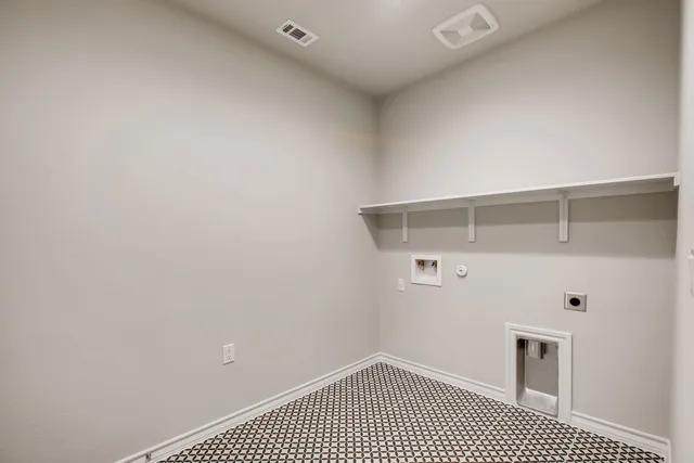 $2,650 | 11920 Saddle Rock Drive, Austin, TX 78725