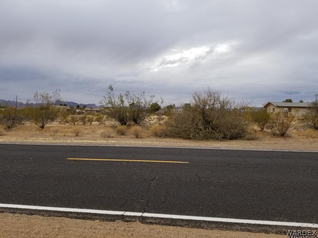 697 South Verde Road Golden Valley, AZ 86413 - Photo 2 of 4 Gallery Image 2