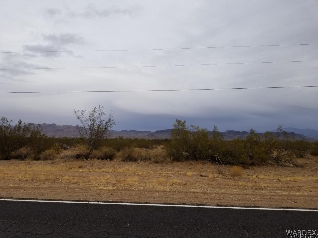 697 South Verde Road Golden Valley, AZ 86413 - Photo 3 of 4 Gallery Image 3