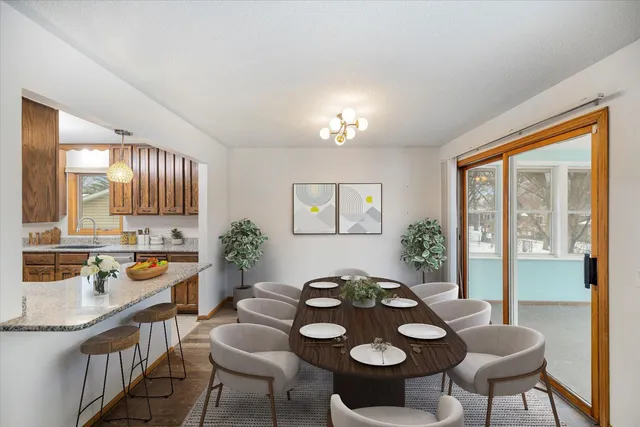 $349,950 | 2480 Shryer Avenue East, North St. Paul, MN 55109