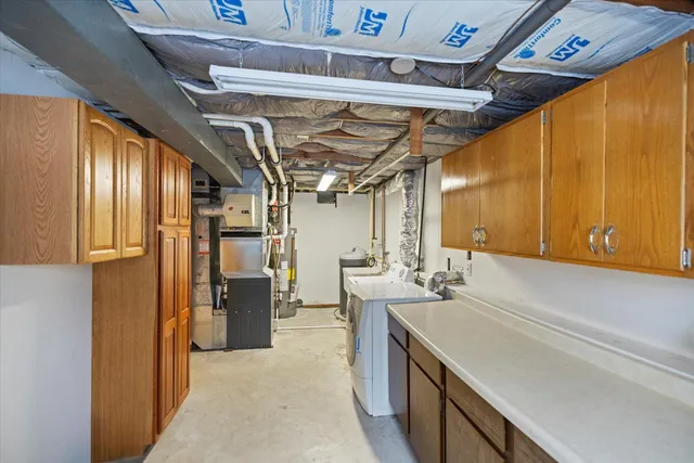 $349,950 | 2480 Shryer Avenue East, North St. Paul, MN 55109