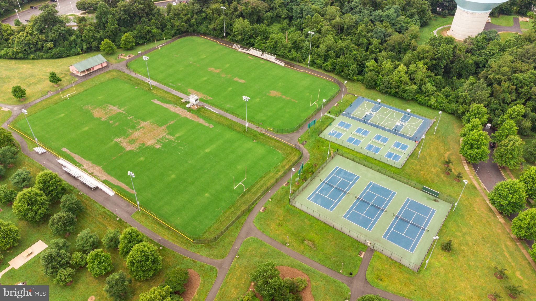 215 Poplar Spring Road Rockville, MD 20850 - Photo 27 of 30 a view of a tennis court
