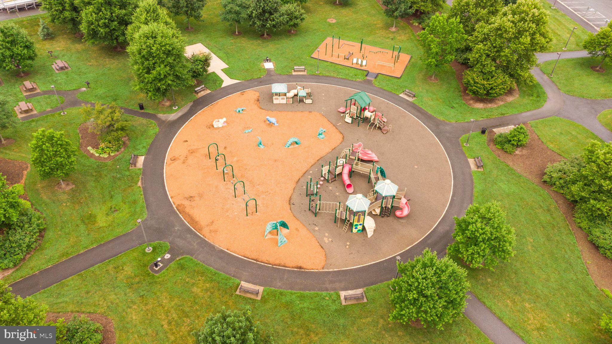 215 Poplar Spring Road Rockville, MD 20850 - Photo 28 of 30 an aerial view of a swimming pool