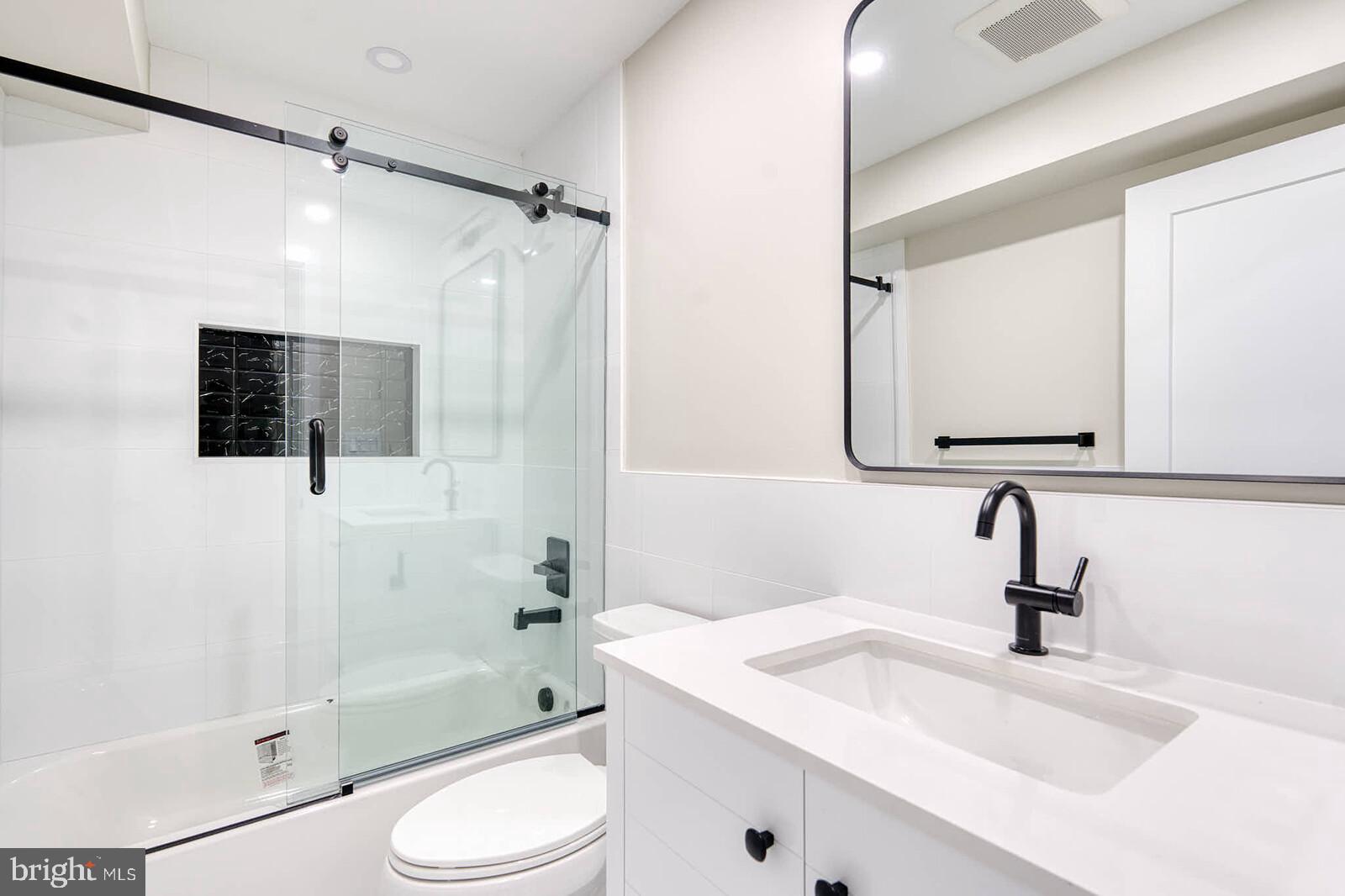 9300 Riggs Road Hyattsville, MD 20783 - Photo 6 of 10 Bathroom