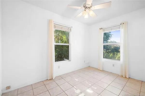 $699,900 | 3074 Northeast Loquat Lane, Jensen Beach, FL 34957