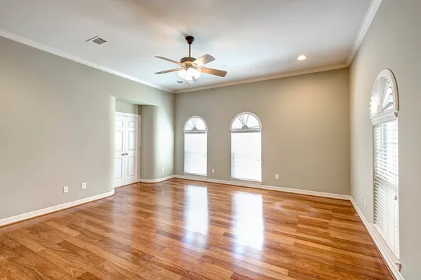 $3,300 | 4003 Feagan Street, Unit 2, Houston, TX 77007