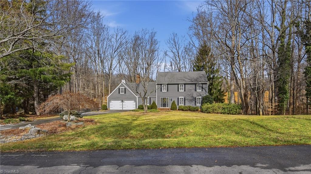 4938 Hackamore Road Greensboro, NC 27410 - Photo 3 of 49