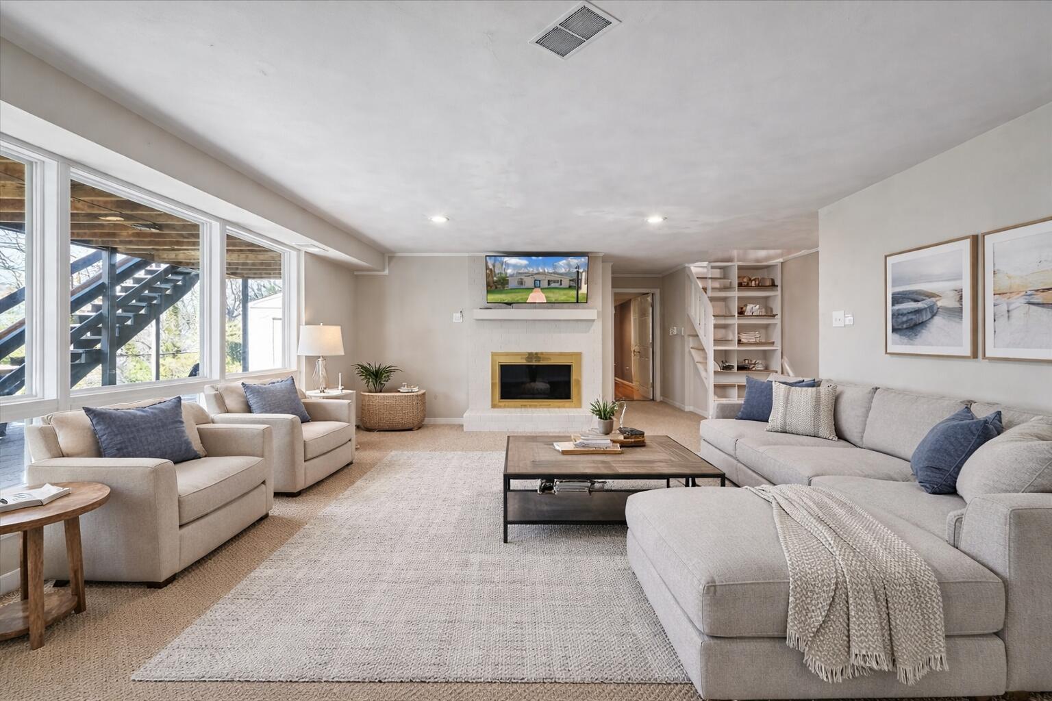 3119 Stoneridge Road Southwest Roanoke, VA 24014 - Photo 43 of 73 downstairs family