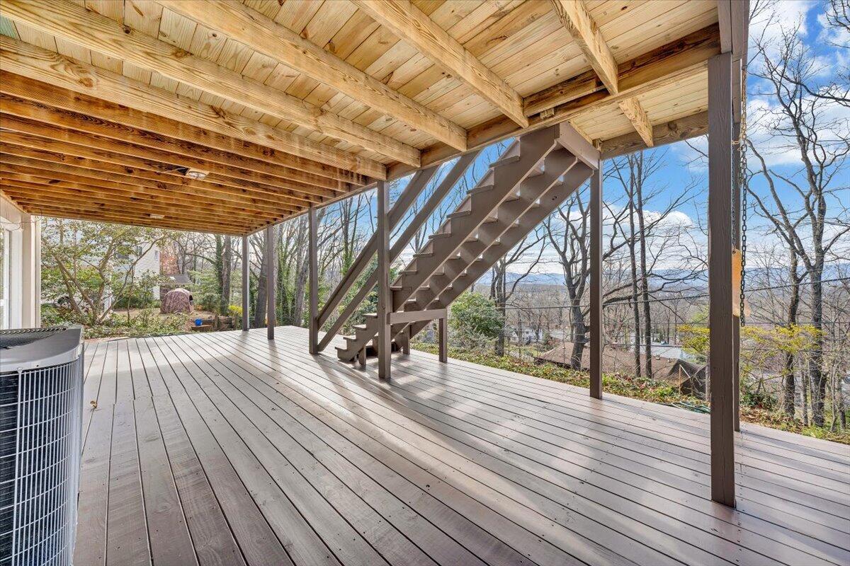 3119 Stoneridge Road Southwest Roanoke, VA 24014 - Photo 65 of 73 056-MIB03062