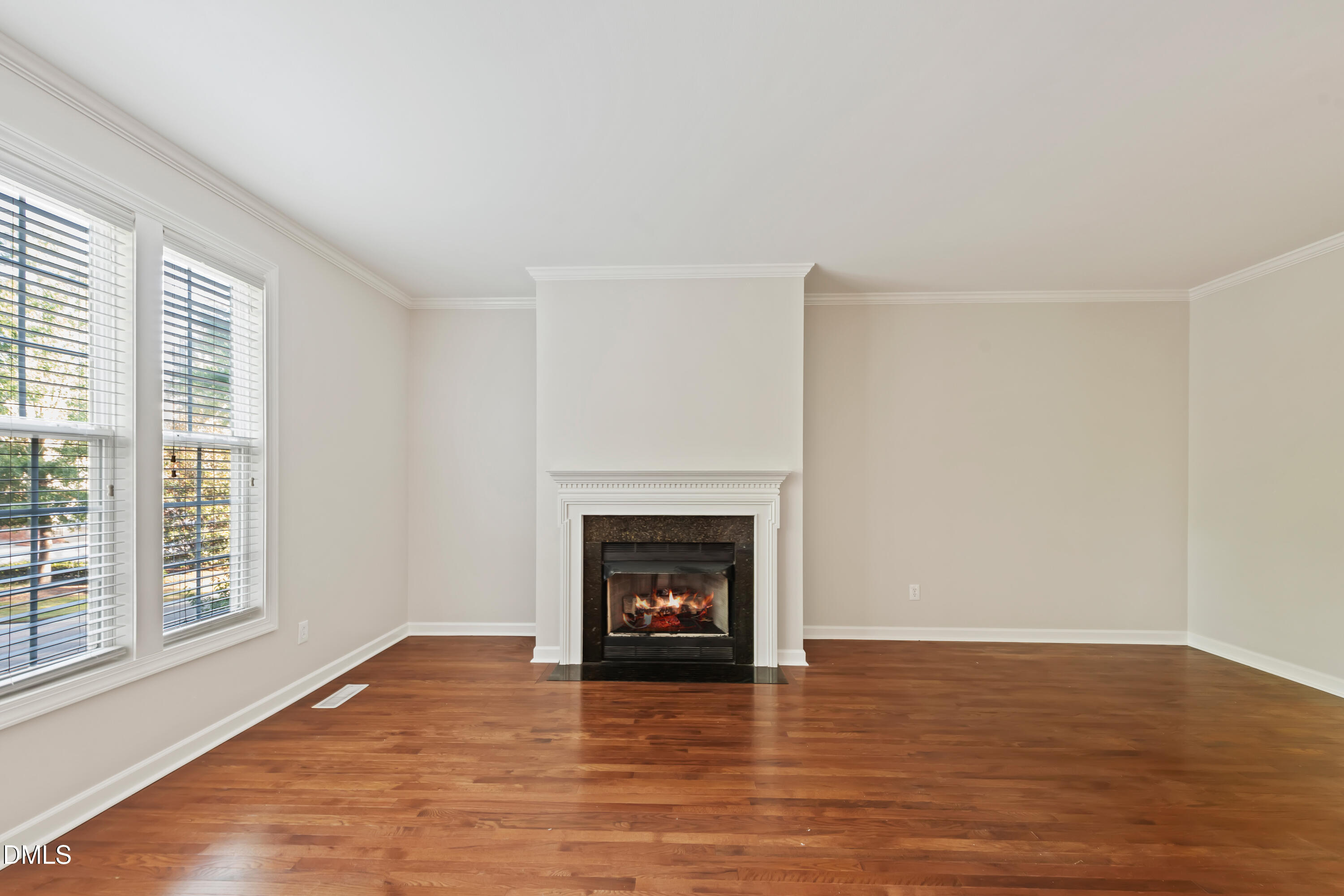 3645 Edgemont Drive Raleigh, NC 27612 - Photo 5 of 33 DSC_0459