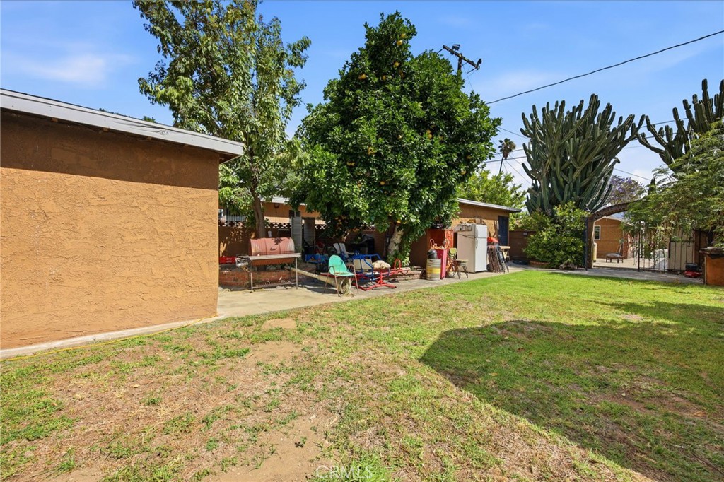 13054 Amar Road Baldwin Park, CA 91706 - Photo 40 of 52